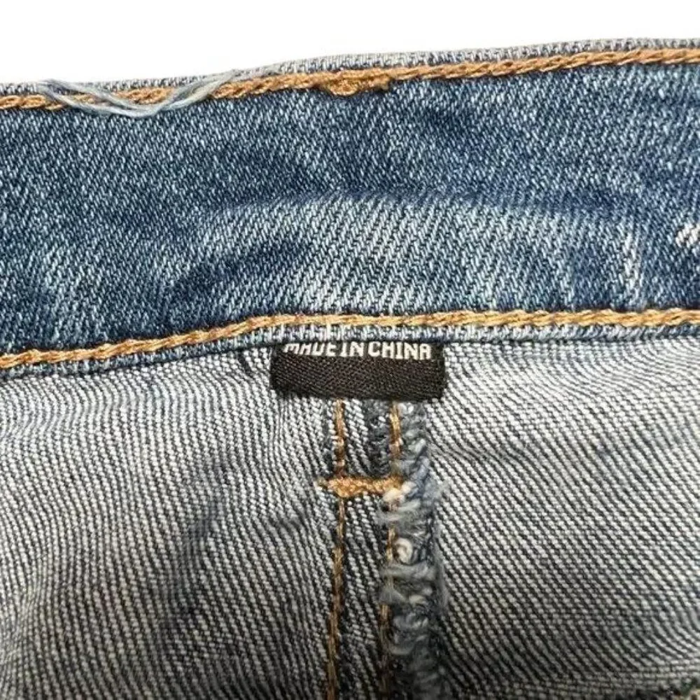 Blank NYC Women's Blue Denim Mid Rise The Fulton Roll Up Boyfriend Shorts Summer - Picture 10 of 13